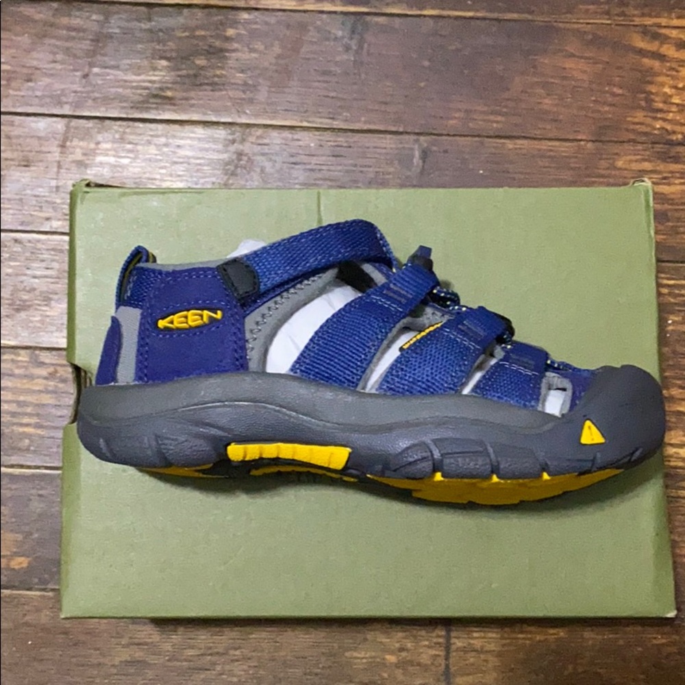 Keen footwear sneakers